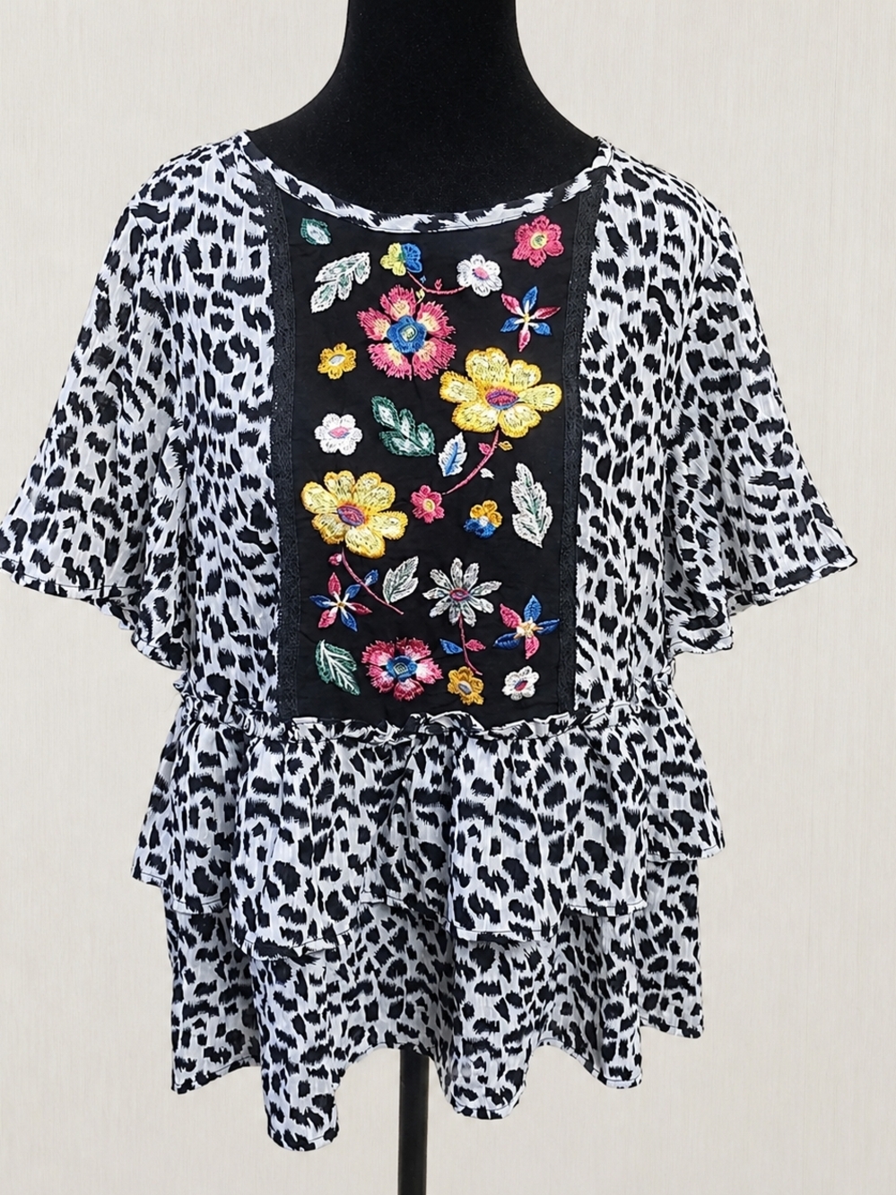 ODDY Embroidered Floral Leopard Print Tiered Blouse M Boho